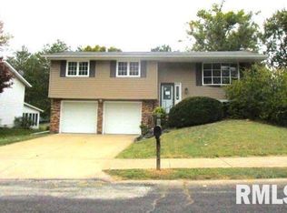 3821 N Laramie St, Peoria, IL