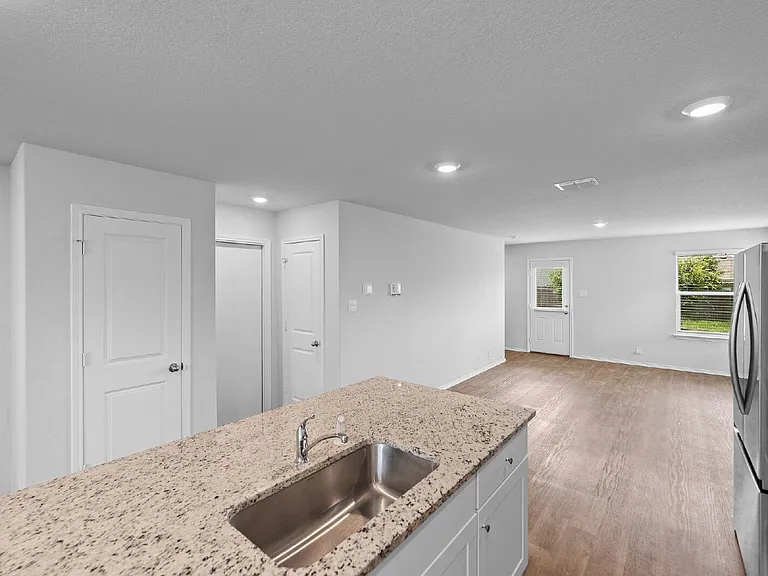 5119 Greywacke Trl — Photo 17
