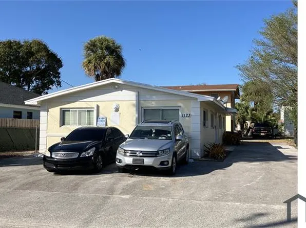 1123 10th St APT 1, West Palm Beach, FL 33401