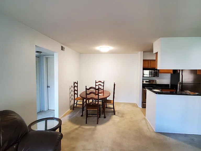 1710 Abercromby Ct #K — Photo 24