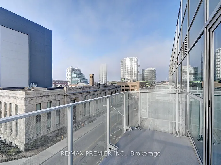 60 Frederick St #402 — Photo 11
