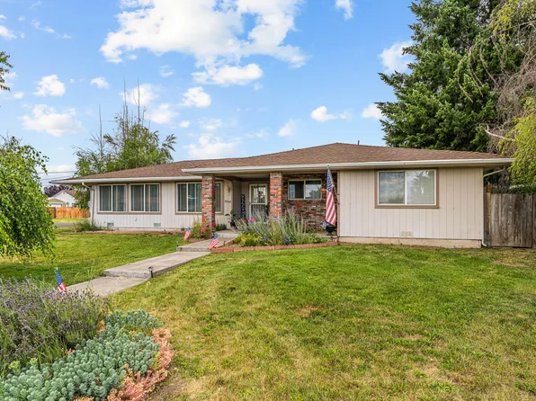 5545 Sylvia Ave, Klamath Falls, OR 97603
