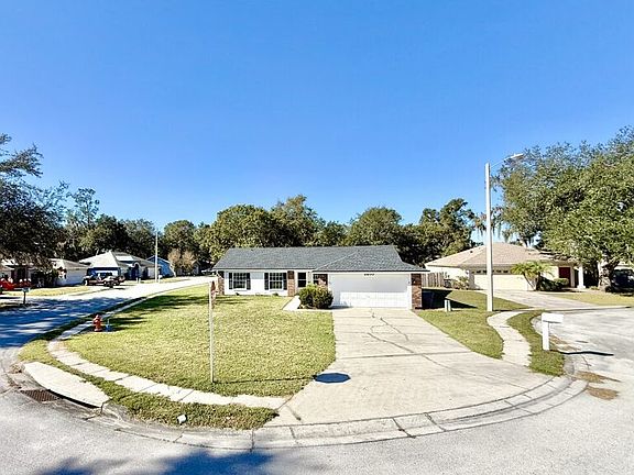 3rd image of 2610 Sundance Ct