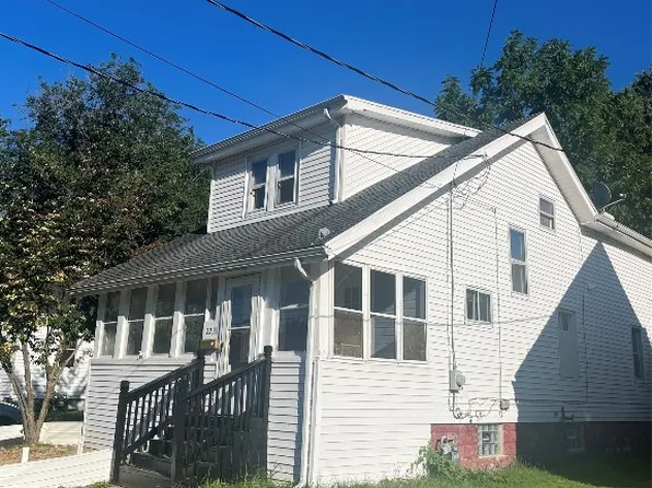 2235 Prospect Ave, Erie, PA 16510