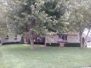 4063 E Kensington St, Springfield, MO 65809