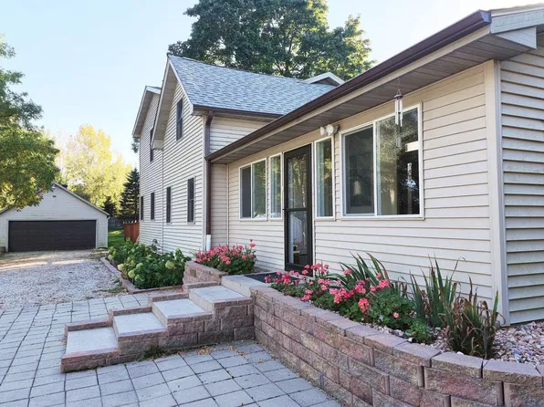 26015 89th STREET, Salem, WI 53168