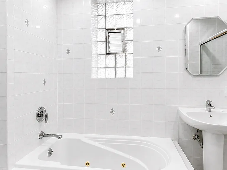 2713 N Marshfield Ave #1 — Photo 15
