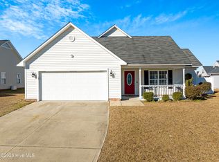 162 Huntington Dr, Raeford, NC 28376