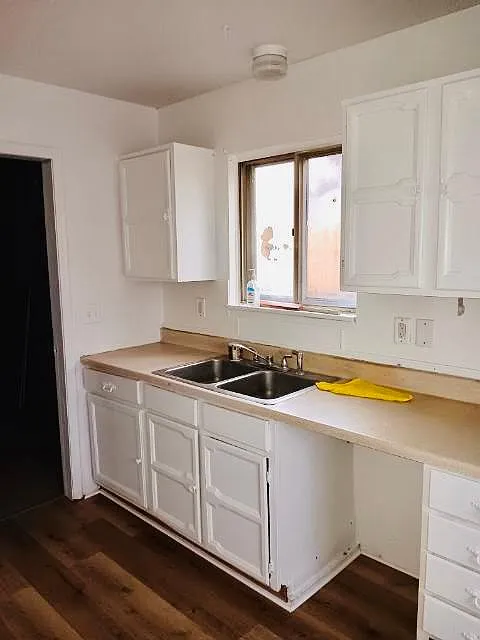 3 bed, 1030 sqft, $1,520 — Photo 3