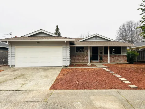 17884 Riverside Dr, Sonoma, CA 95476