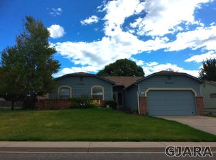 525 Ponderosa Cir, Parachute, CO 81635