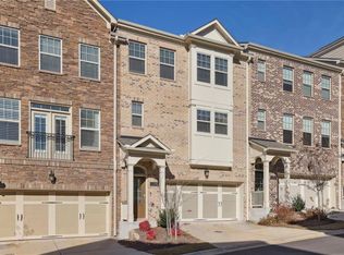 1382 Live Oak Ln, Atlanta, GA 30319