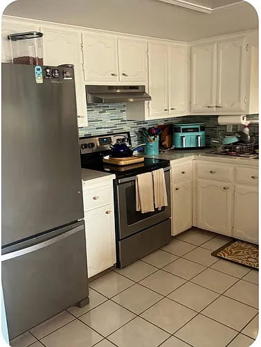 108 W Capricorn Dr Photo 1