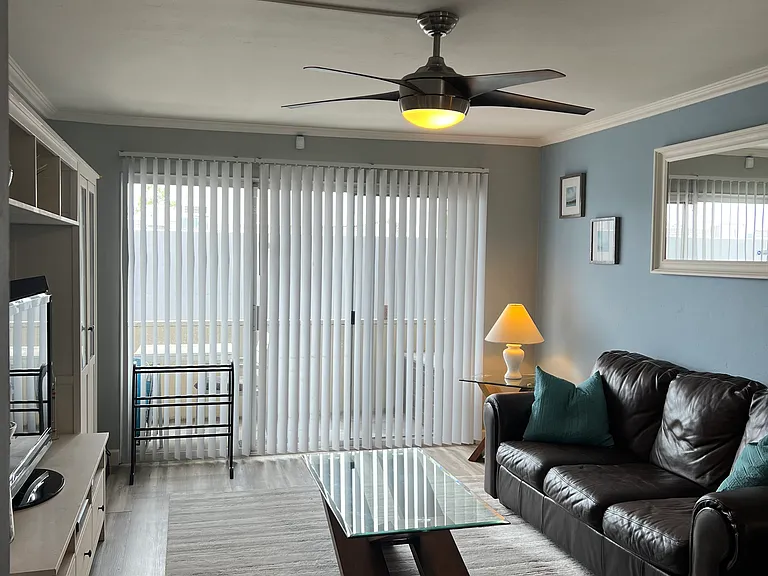 1855 Diamond St #114 — Photo 25