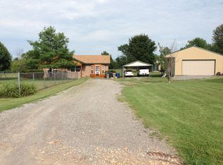 17079 W 732nd Rd, Tahlequah, OK 74464