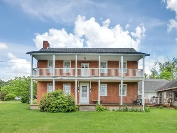 991 Baker Rd, Bridgeville, PA 15017