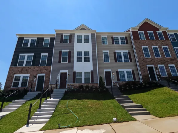 1202 Daphne Way, Frederick, MD 21702