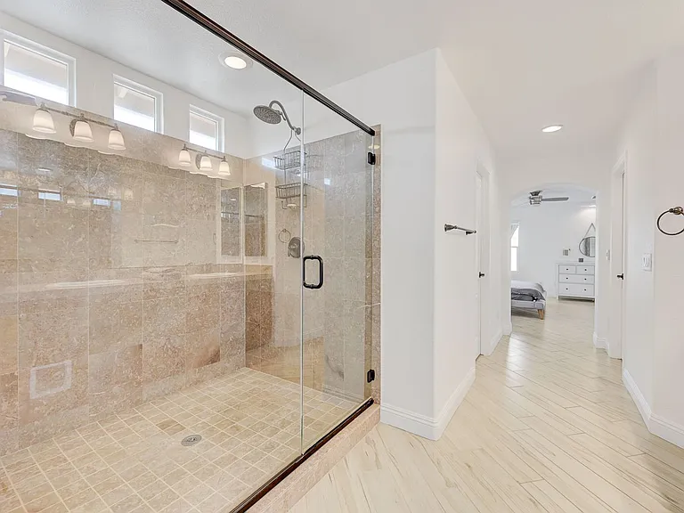 5556 Dancing Fox Ct — Photo 36