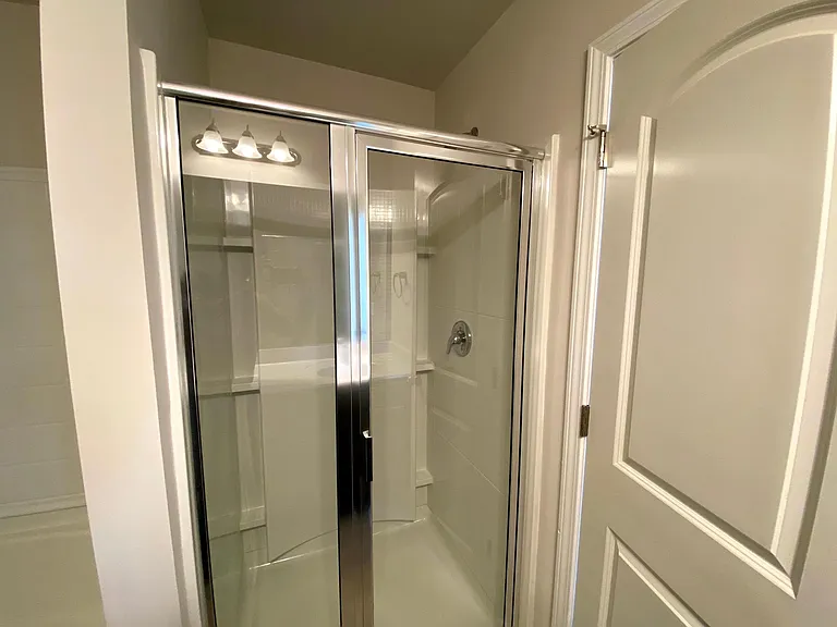 6525 Revolutionary Trl — Photo 10