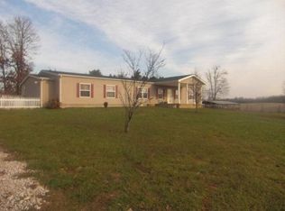 5664 Bacon Creek Rd, Bonnieville, KY 42713