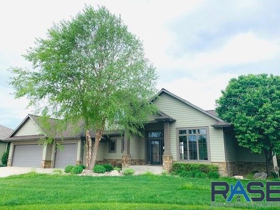 7105 S Waterstone Cir Sioux Falls Sd 57108 Zillow