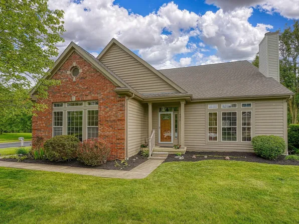 4475 Parkshore Dr, Lewis Center, OH 43035