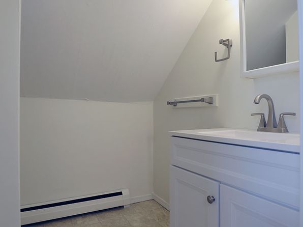 228 Water St APT 1