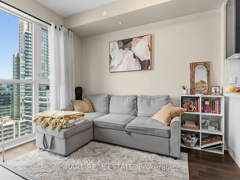 33 Shore Breeze Dr #1505 — Photo 4
