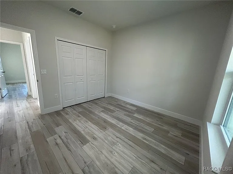 2097 W Hampshire Blvd — Photo 7