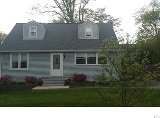6 Palmer Ave, Monroe, NY 10950