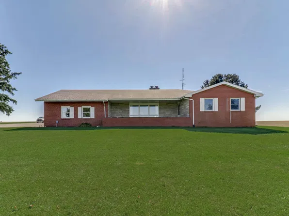 21739 E 500 North Rd, Downs, IL 61736