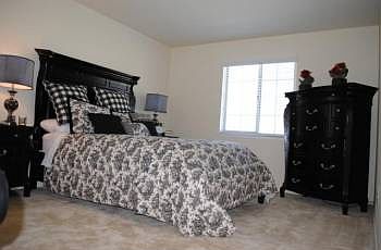 3rd image of 1230 Astor Ave APT 2021