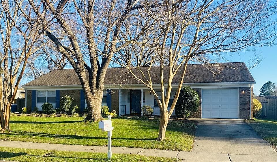 1st image of 820 Hanover Dr