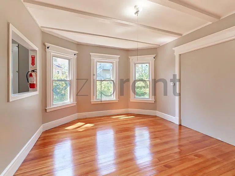 30 Forest Park Ave #1 — Photo 8