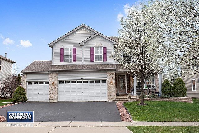 1st image of 1002 Butterfield Cir W
