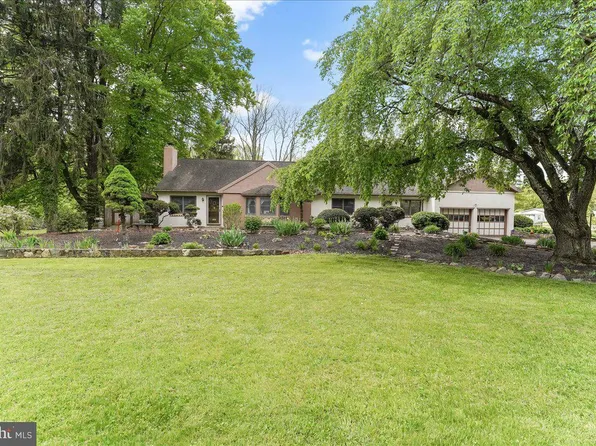 1522 Middletown Rd, Glen Mills, PA 19342