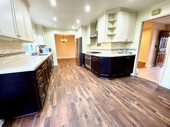 2nd image of 153 Park Ellen Dr