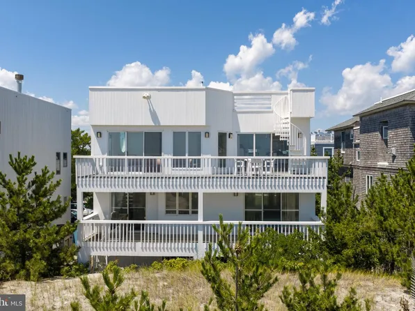 5303 Long Beach Blvd #D, Beach Haven, NJ 08008