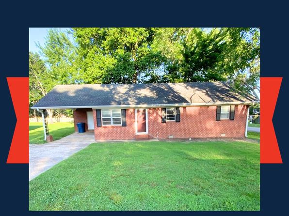 211 Cross St