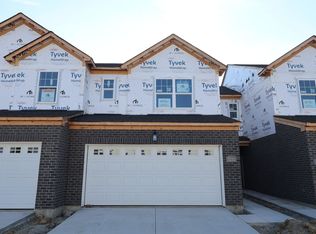 7232 Grandpoint Dr, West Chester, OH 45069