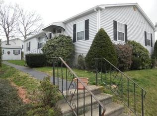 109 Snowgoose Ln, Plymouth, MA 02360