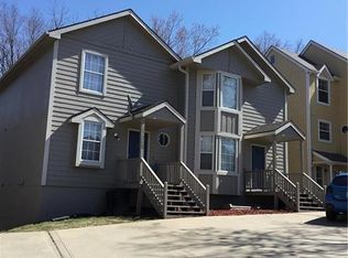 601 S 13th St, Leavenworth, KS 66048