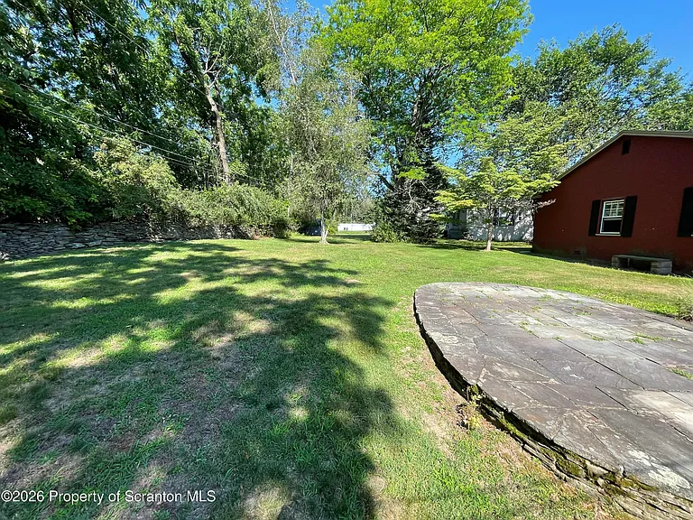 109 Park Dr — Photo 26
