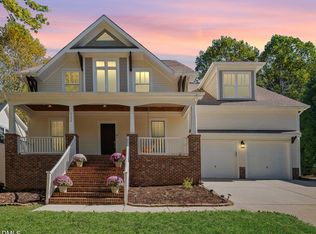 112 Skygrove Dr, Holly Springs, NC 27540