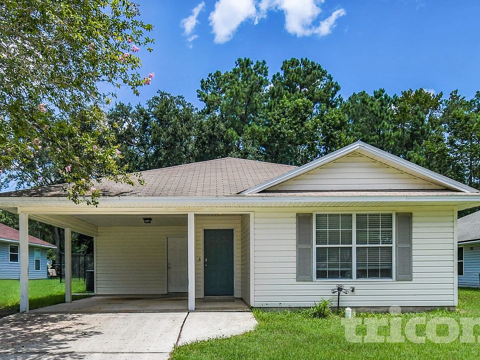 1st image of 2122 Center Way