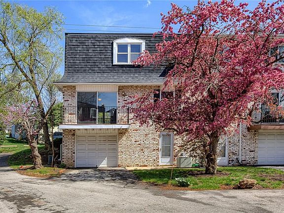 5th image of 8611 Greenbrier Dr