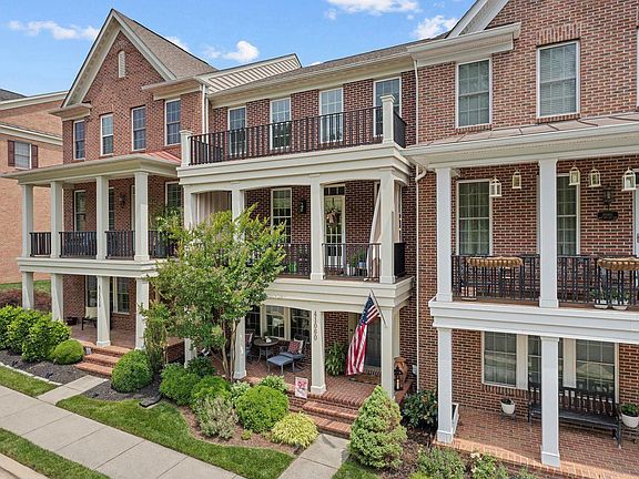 2nd image of 41060 Dorati Sq
