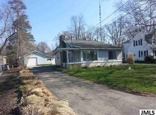 314 Center St, Michigan Center, MI 49254