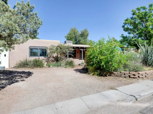 614 17th St NW, Albuquerque, NM 87104