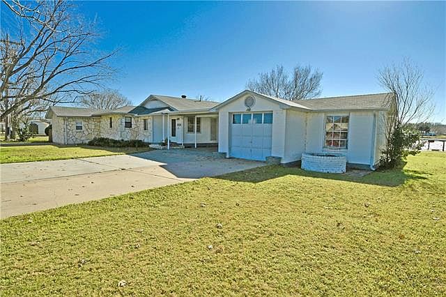 1st image of 4014 Lands End Ct